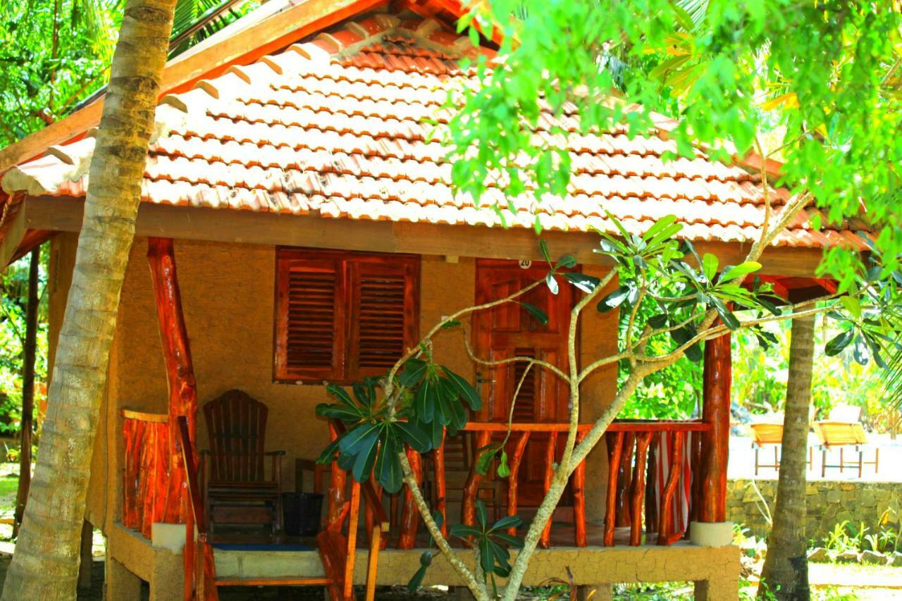Green Garden Cabanas Тангалле Екстер'єр фото